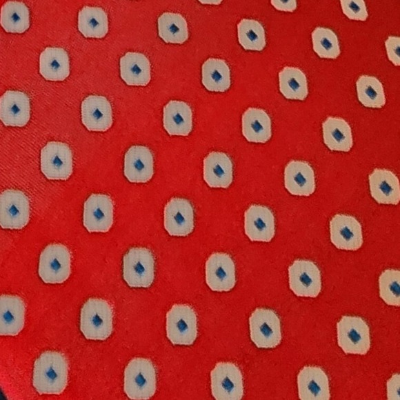 Geoffrey Beene $70 Red Blue Birds Eye Silk Tie Handmade Americana Core - Picture 1 of 7